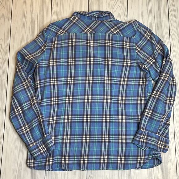 LL Bean Blue Plaid Light Weight Womens Button Down Medium - Picture 5 of 5